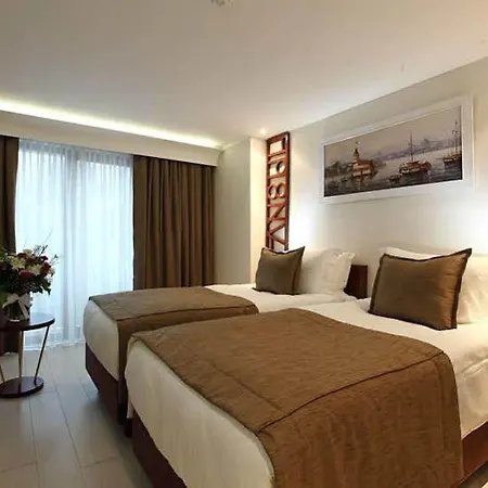 Hotel Victory &