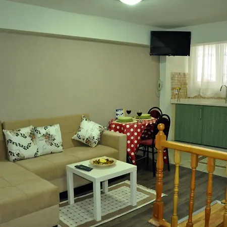 Aparthotel Cmy