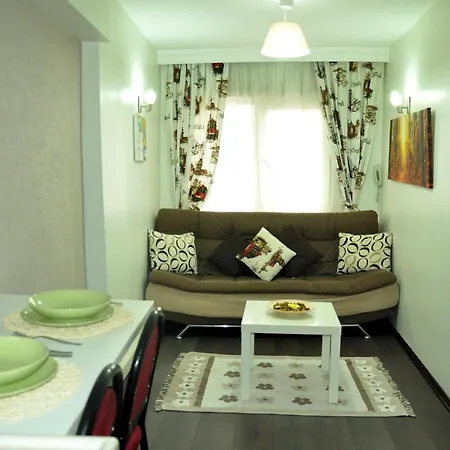 Cmy Aparthotel 3*