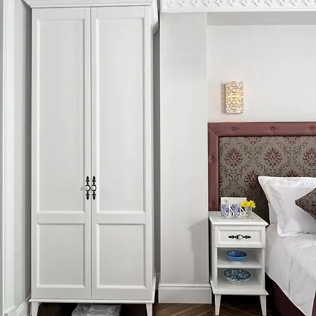 Отель Nexthouse Pera (adults Only) 4*
