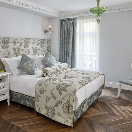 Nexthouse Pera (adults Only) 4* Стамбул