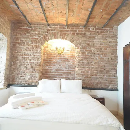 Ottopera (adults Only) Hotel