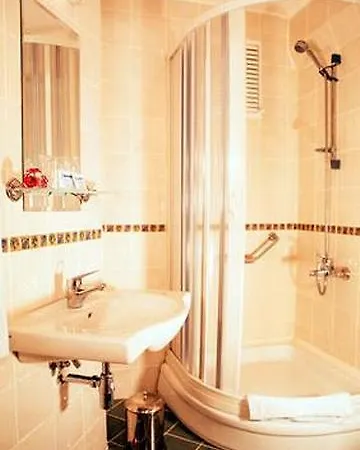 Hotel Barin 3*