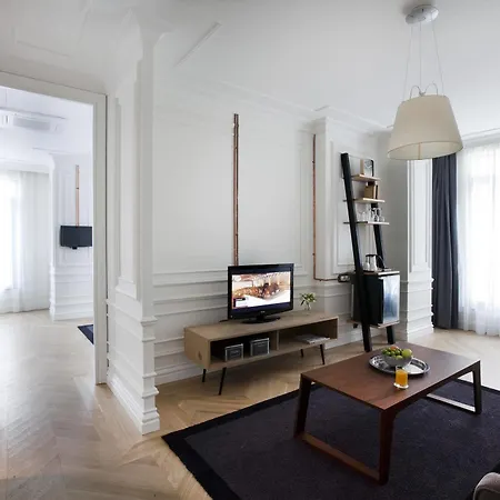 Hotel Karakoy 4*