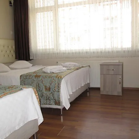 La Maison Bleue Hotel 3*