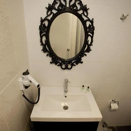 Evsen (adults Only) Otel