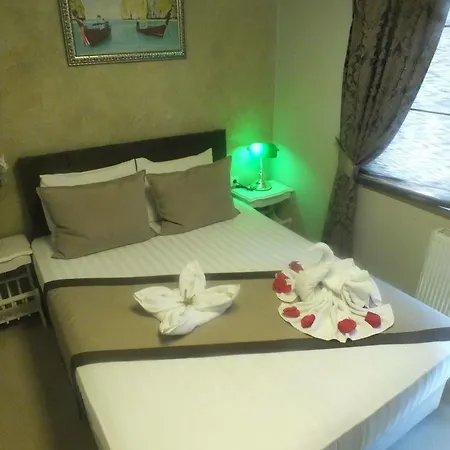 Hotel Emirtimes Kadikoey 2*