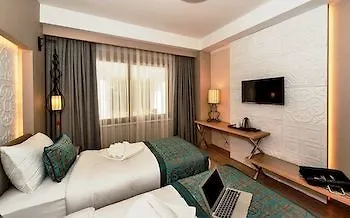 Aybar & 4* Istanbulská provincie