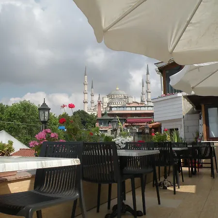 Agora Boutique & Bistro 3*
