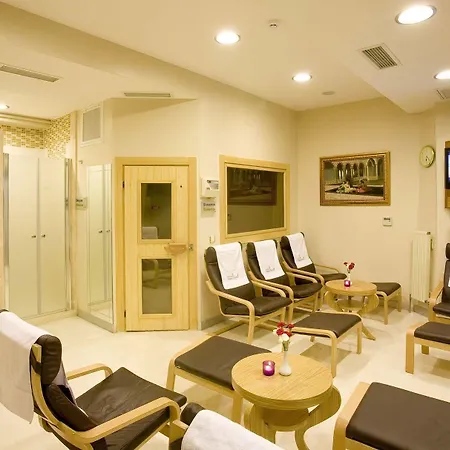 Glk Premier Regency Suites&spa 3*