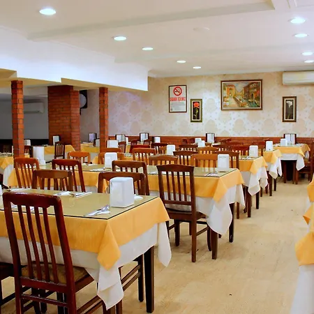 Buyuk Paris Hotel 3*
