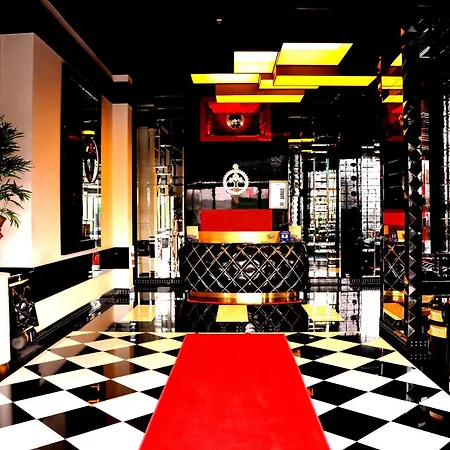 酒店 伊斯坦布尔希什利温德姆华美达套房酒店 4*