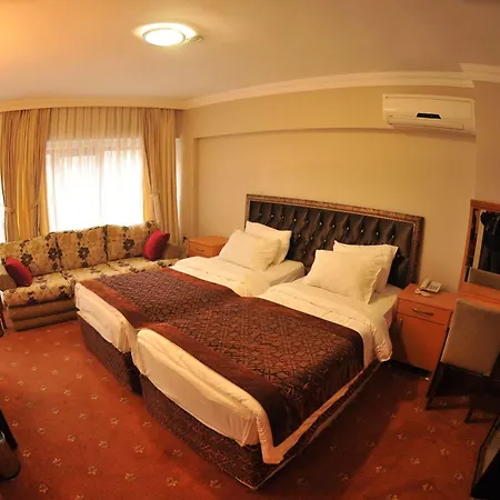 Hotel Palace Point