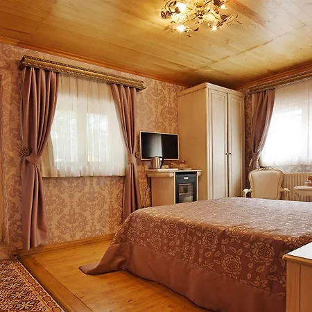 Ada Palas Buyukada Hotel 4*