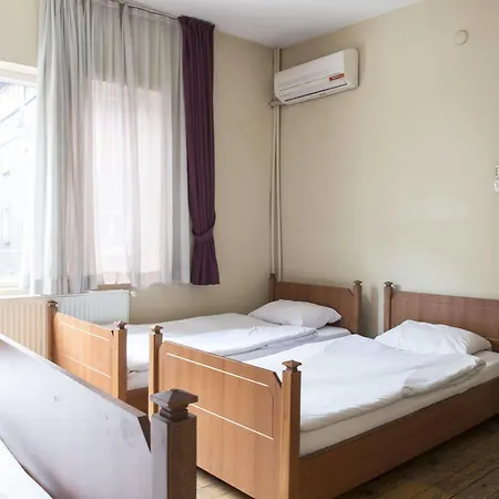 Cheers Midtown Hostel Isztambul