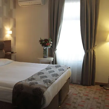 Hotel Serene