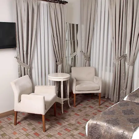 Hotel Serene