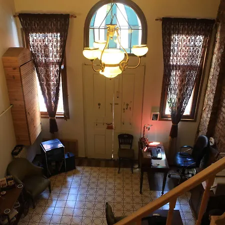 Tom Square Boutique Hotel