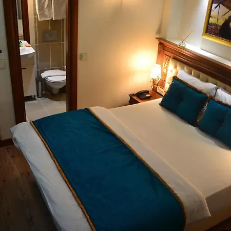 Hotel Blue