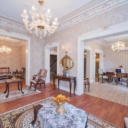 Отель Enderun 4*