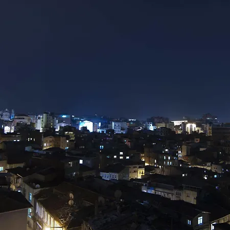إندليس سويتس تقسيم فندق