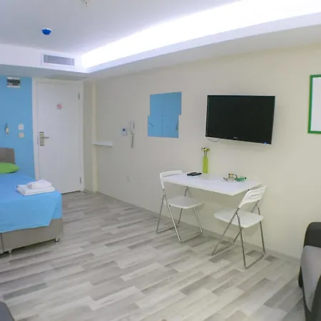 Lodos Apartment *