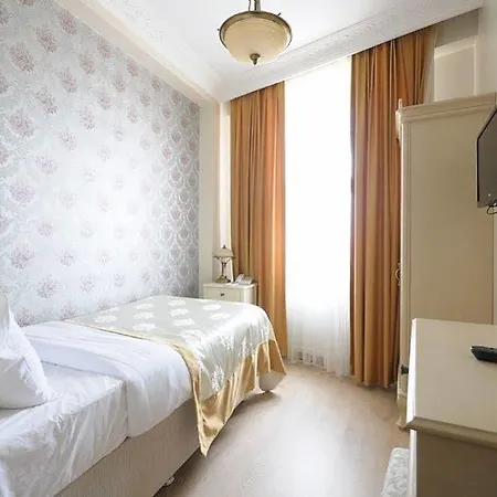 Hotel Pera Life 4*