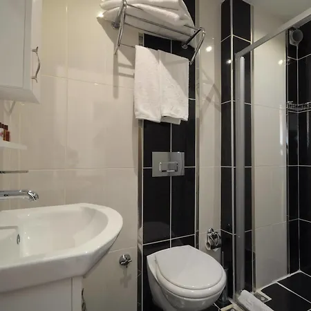 Pera Life Hotel 4*