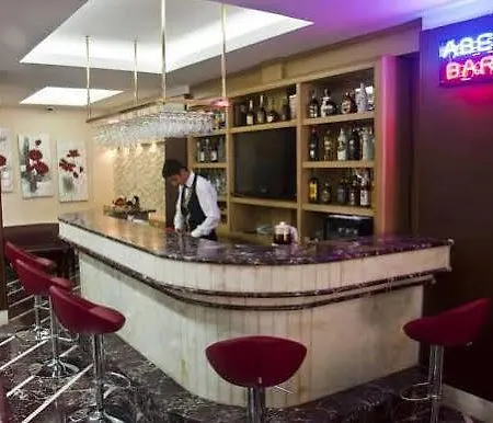 Abel Hotel