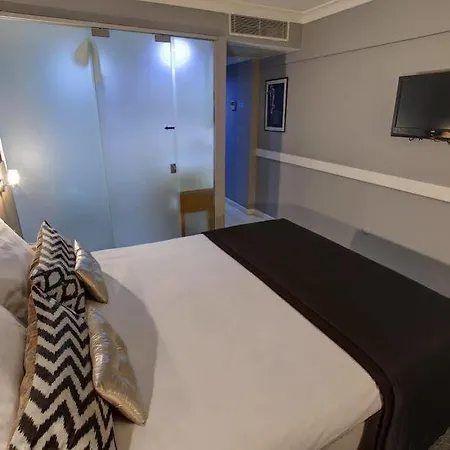 Box Otel 2*