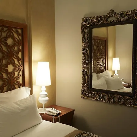Taksim Prelude מלון 4*