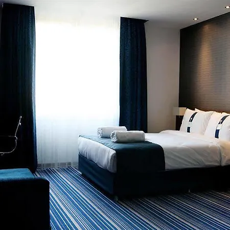 Hotel Express Istanbul-altunizade By Ihg