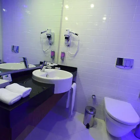 Ξενοδοχείο Express Istanbul-altunizade By Ihg 3*
