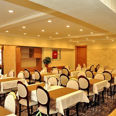 Alfa Hotel 4*