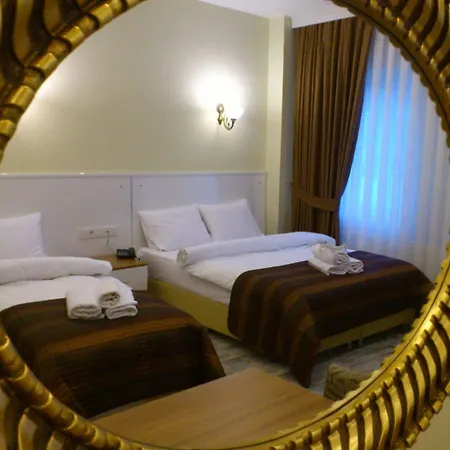 Hotell Pera Main 2*
