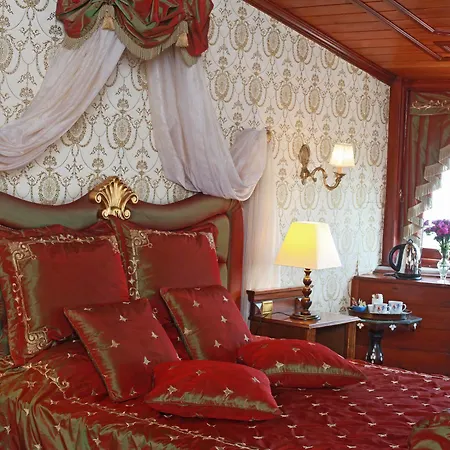 Dersaadet Hotel