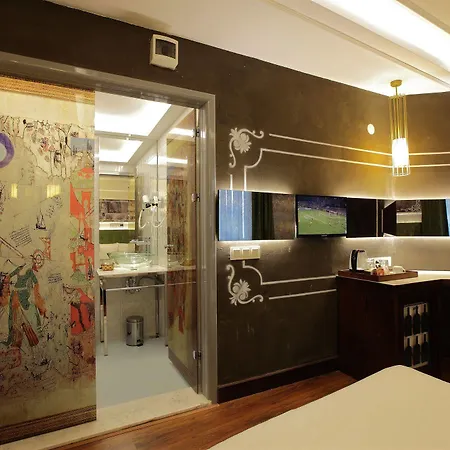 Hotel Niles 3*