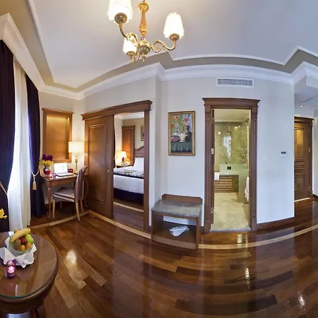 Glk Premier Acropol & Отель 4*