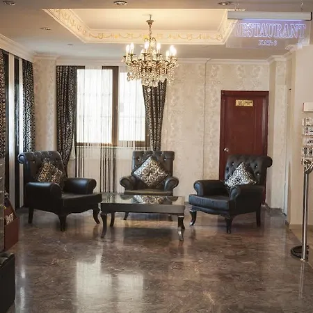 Grand Liza Отель 3*
