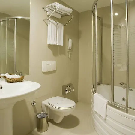 The Park Taksim Hotel 4*