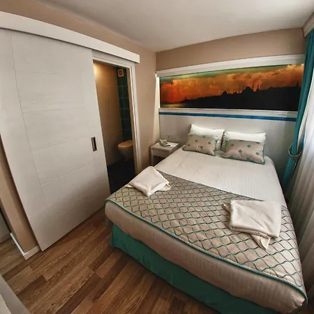 Star Holiday Hotel