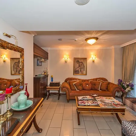 Daphne Hotel Istanbul