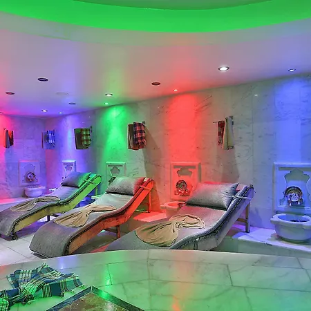 The Hotel 3*