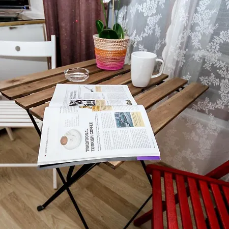 Economy hotel Mini House 2*