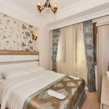 Raimond Hotel