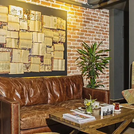 Meroddi Galata Mansion Hotel 3*