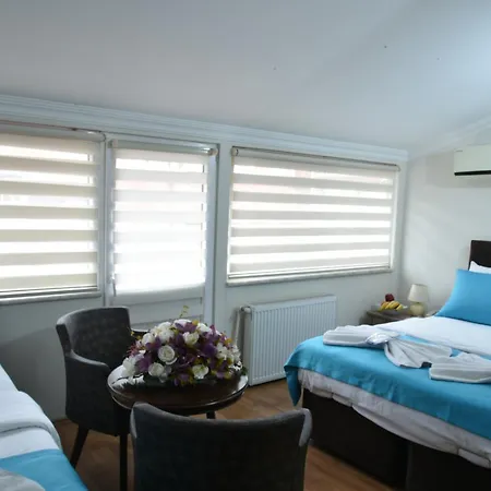 Taksim Hotel *