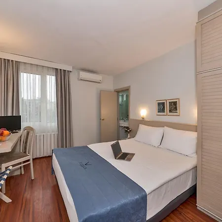 Febor Park Levent 3* Istanbul