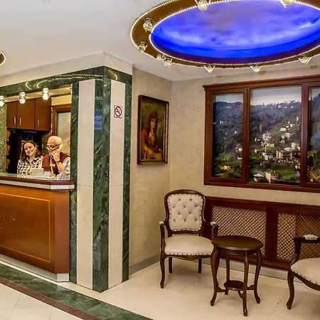 Hotel Pera Capitol 3*