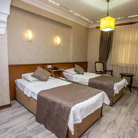 Pera Capitol Hotel 3*
